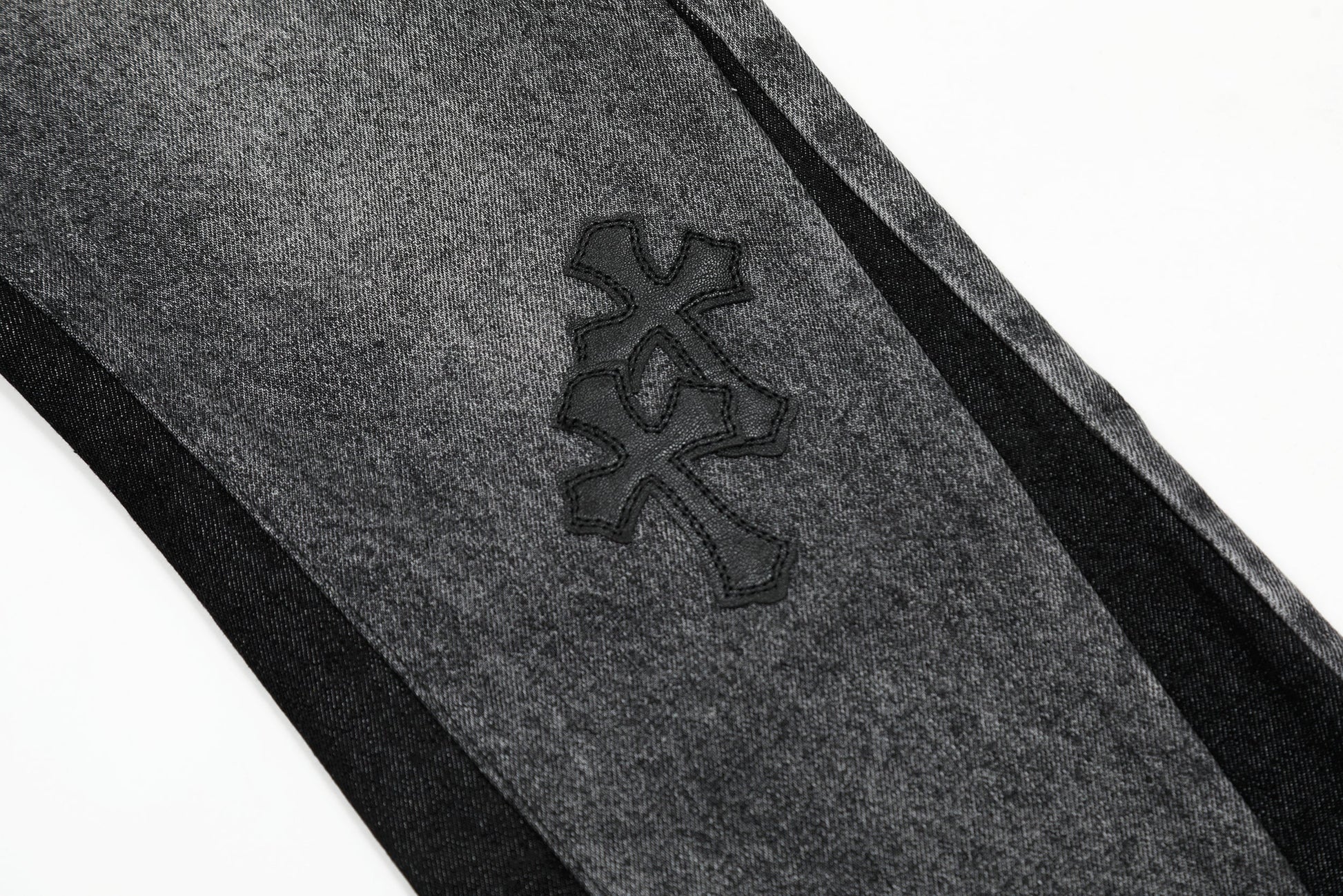 Chrome Hearts New Pants 8102