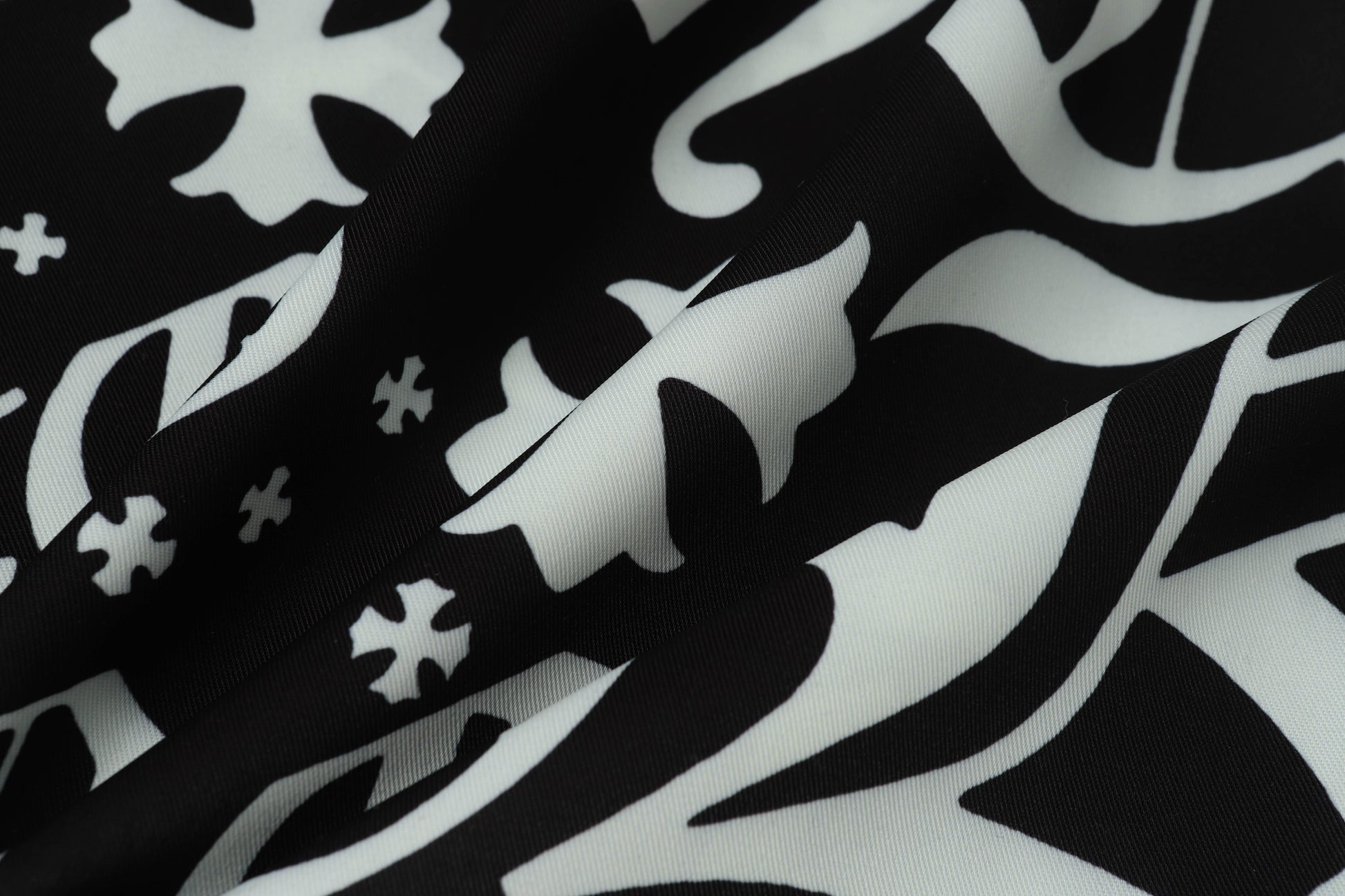 Chrome Hearts New Quick-drying short-sleeved shirts are super popular